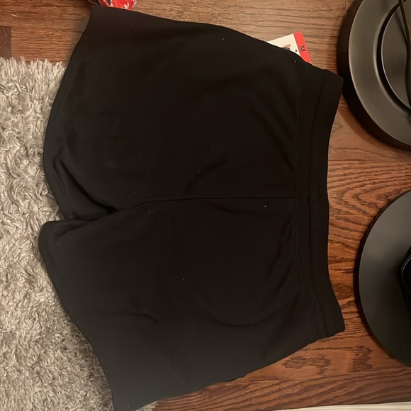 Champion shorts - Picture 4 of 4